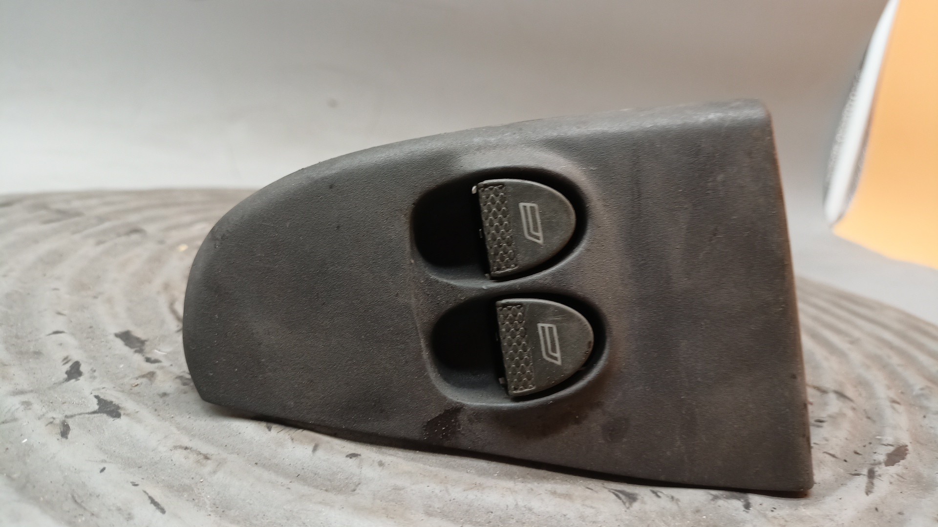 Interruttore pulsante Alzacristalli Finestrino FIAT BRAVO I (182_) | 95 - 01