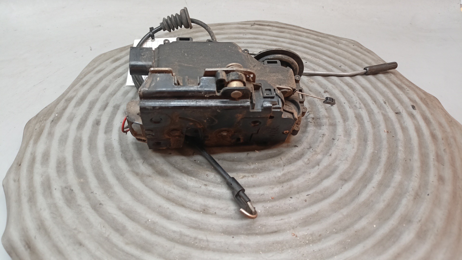 Fechadura Porta Traseira Esquerda VOLKSWAGEN GOLF IV (1J1) | 97 - 07 Imagem-4