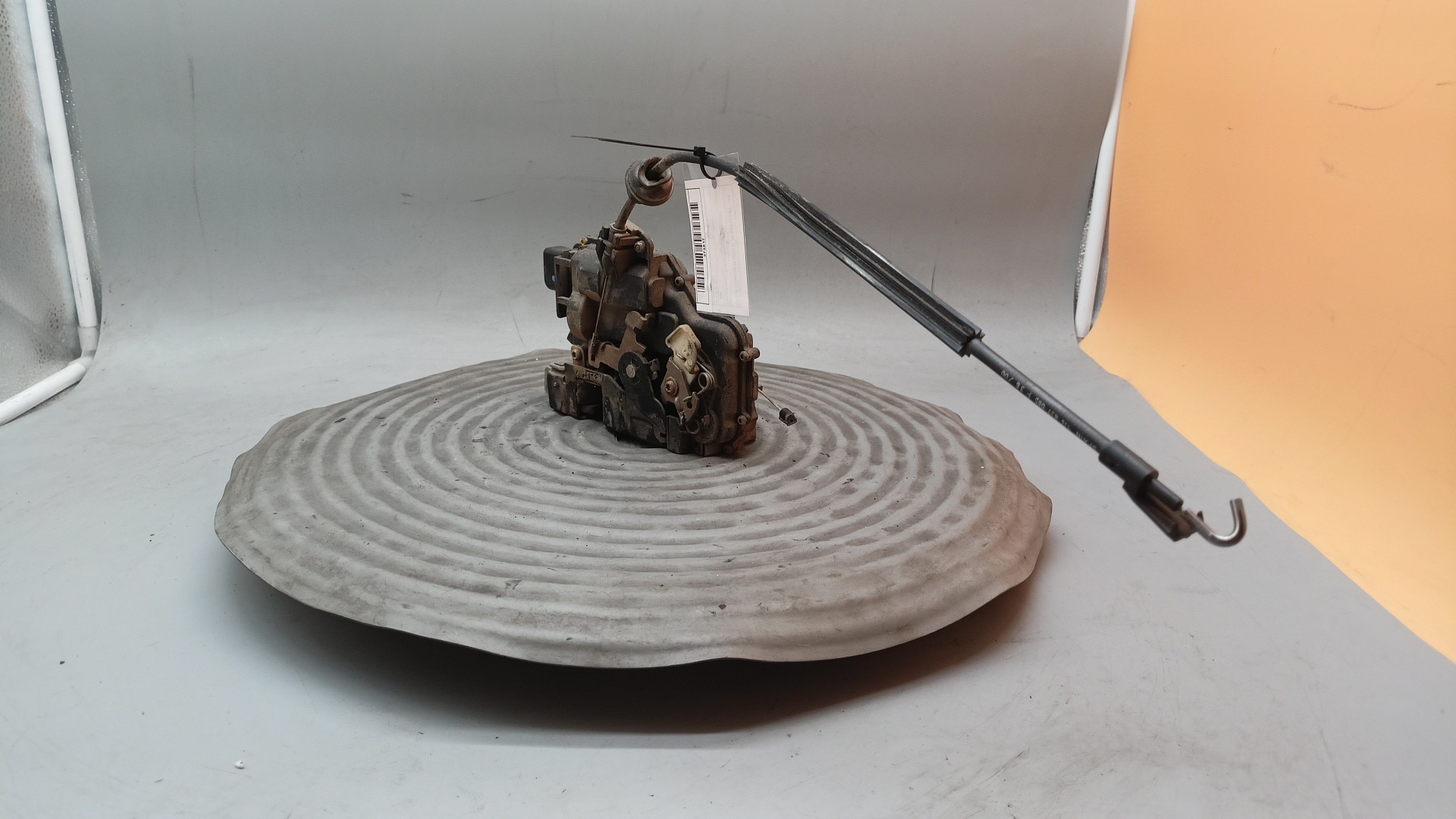 Fechadura Porta Traseira Direita VOLKSWAGEN GOLF IV (1J1) | 97 - 07 Imagem-0