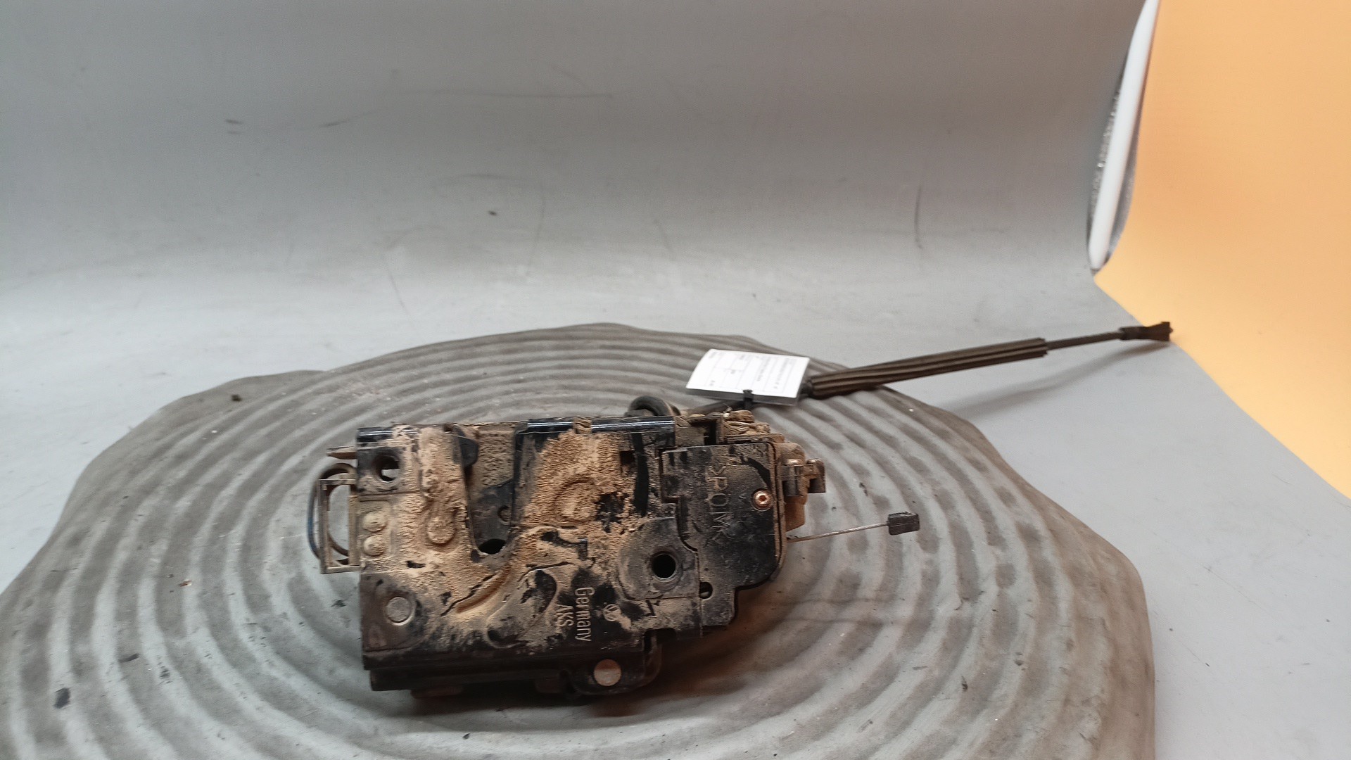 Fechadura Porta Traseira Direita VOLKSWAGEN GOLF IV (1J1) | 97 - 07 Imagem-4