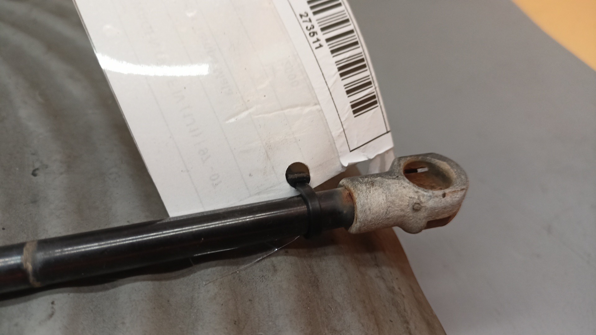 Heckklappendämpfer VOLKSWAGEN GOLF IV (1J1) | 97 - 07 Imagem-3