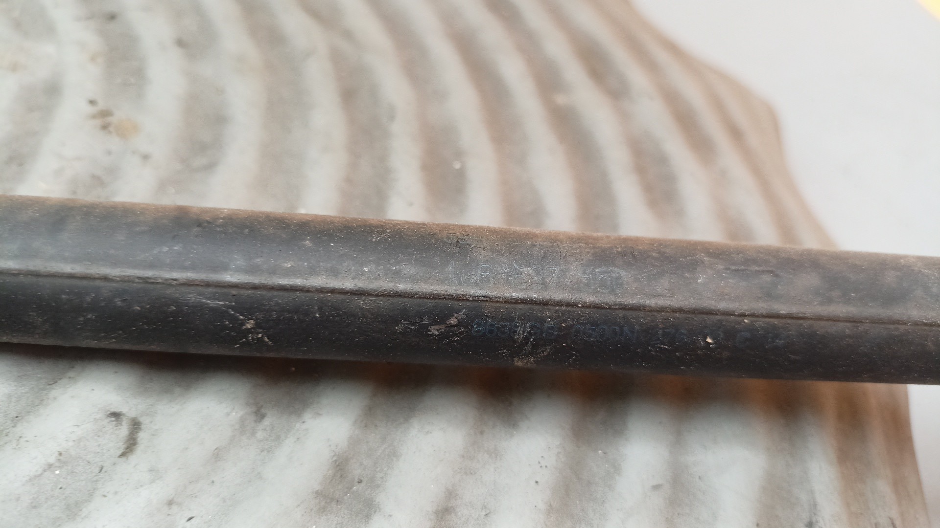 Heckklappendämpfer VOLKSWAGEN GOLF IV (1J1) | 97 - 07 Imagem-4