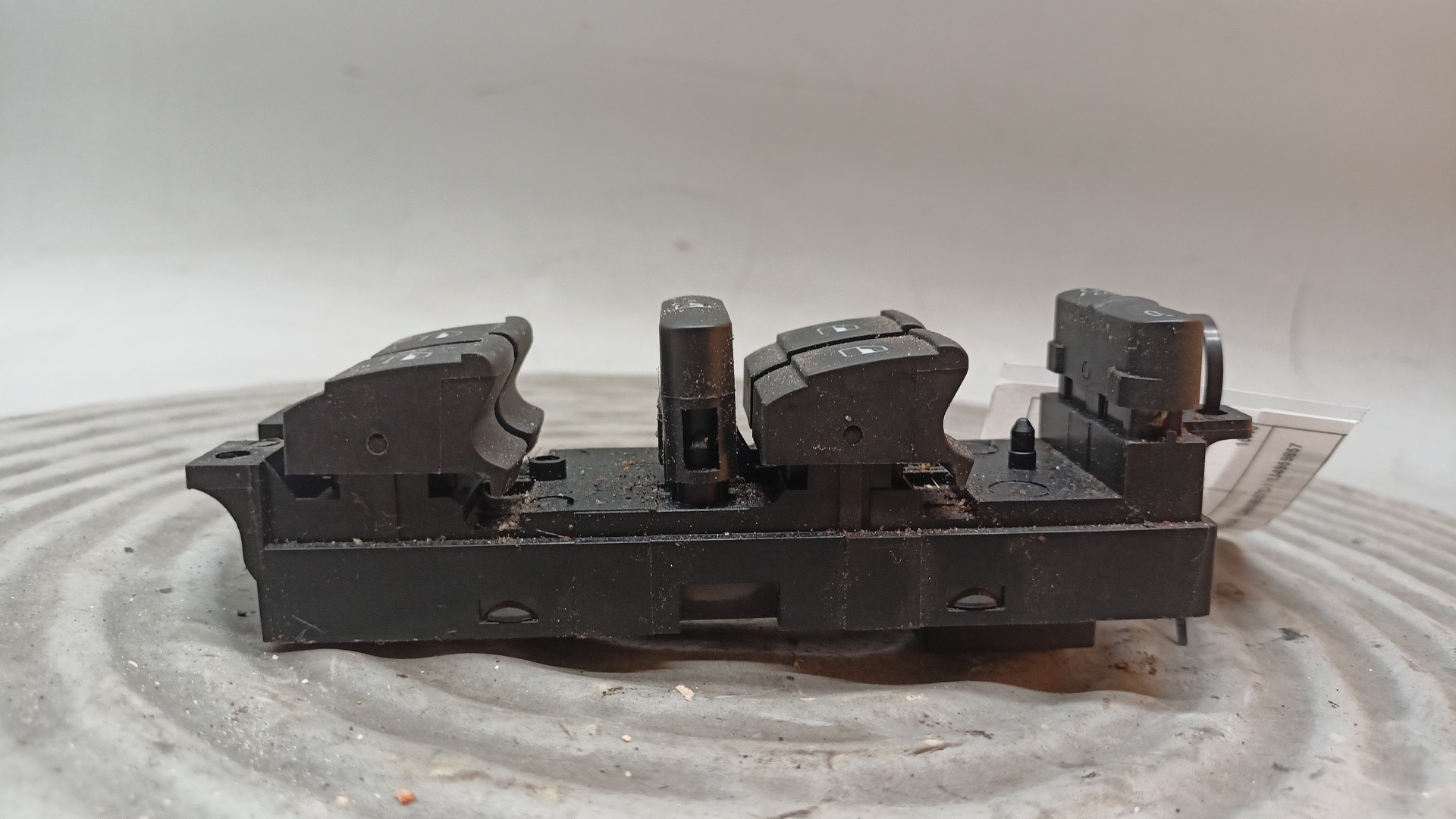 Fensterheberschalter VOLKSWAGEN GOLF IV (1J1) | 97 - 07 Imagem-2