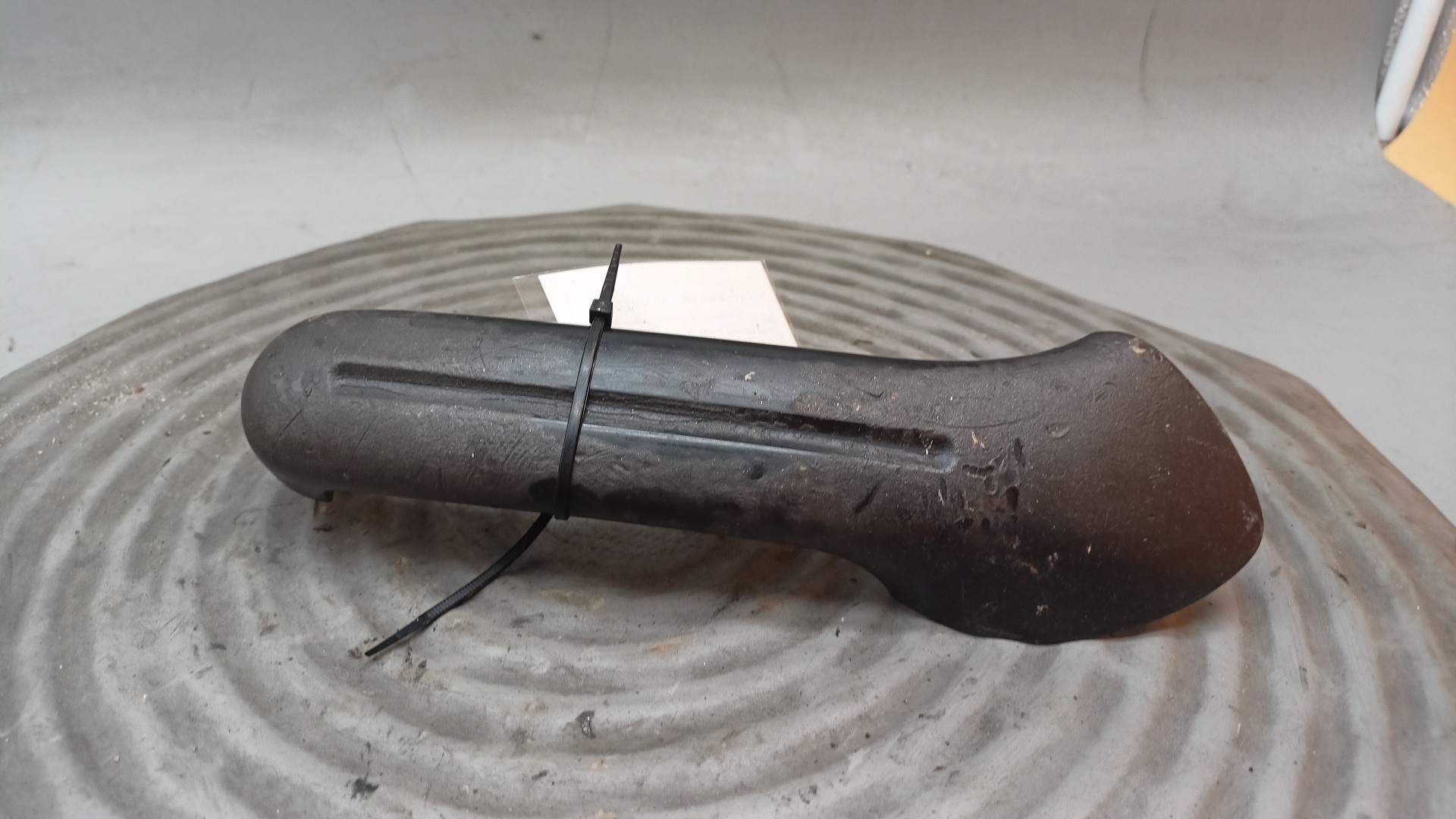 Pega Interior Porta Traseira Direita VOLKSWAGEN GOLF IV (1J1) | 97 - 07 Imagem-0