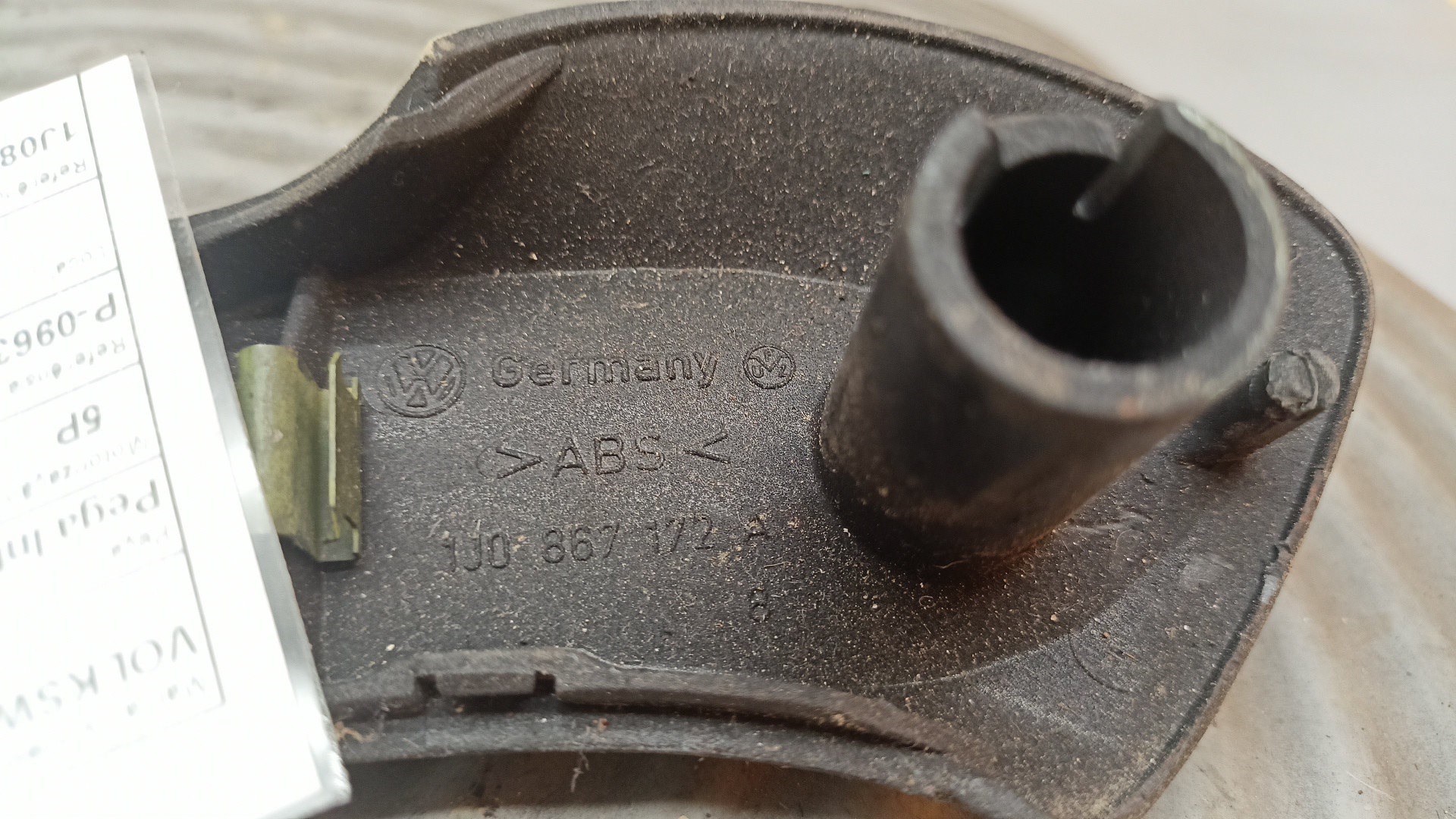 Pega Interior Porta Traseira Direita VOLKSWAGEN GOLF IV (1J1) | 97 - 07 Imagem-4