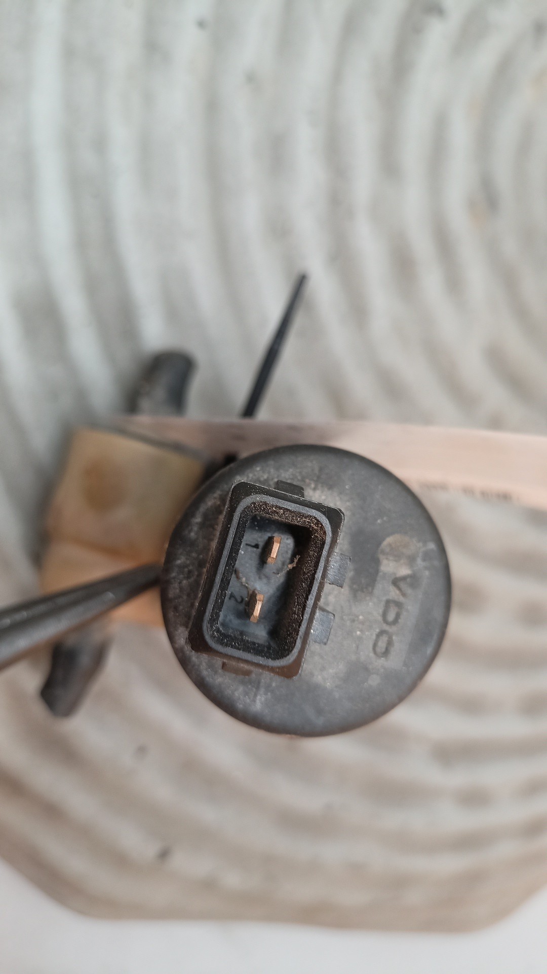 Waschwasserpumpe VOLKSWAGEN POLO (6N1) | 94 - 99 Imagem-3