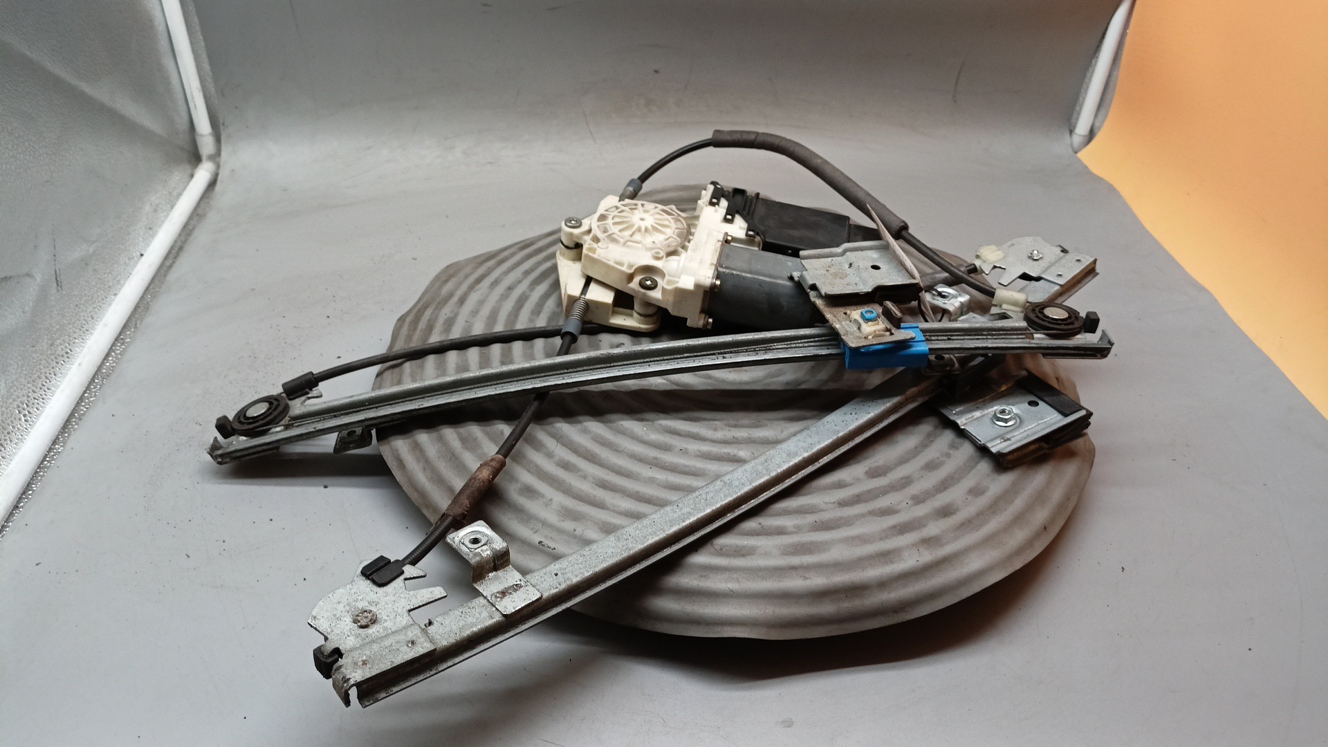 Elevador Vidro Elétrico Frente Esquerdo VOLKSWAGEN GOLF IV (1J1) | 97 - 07