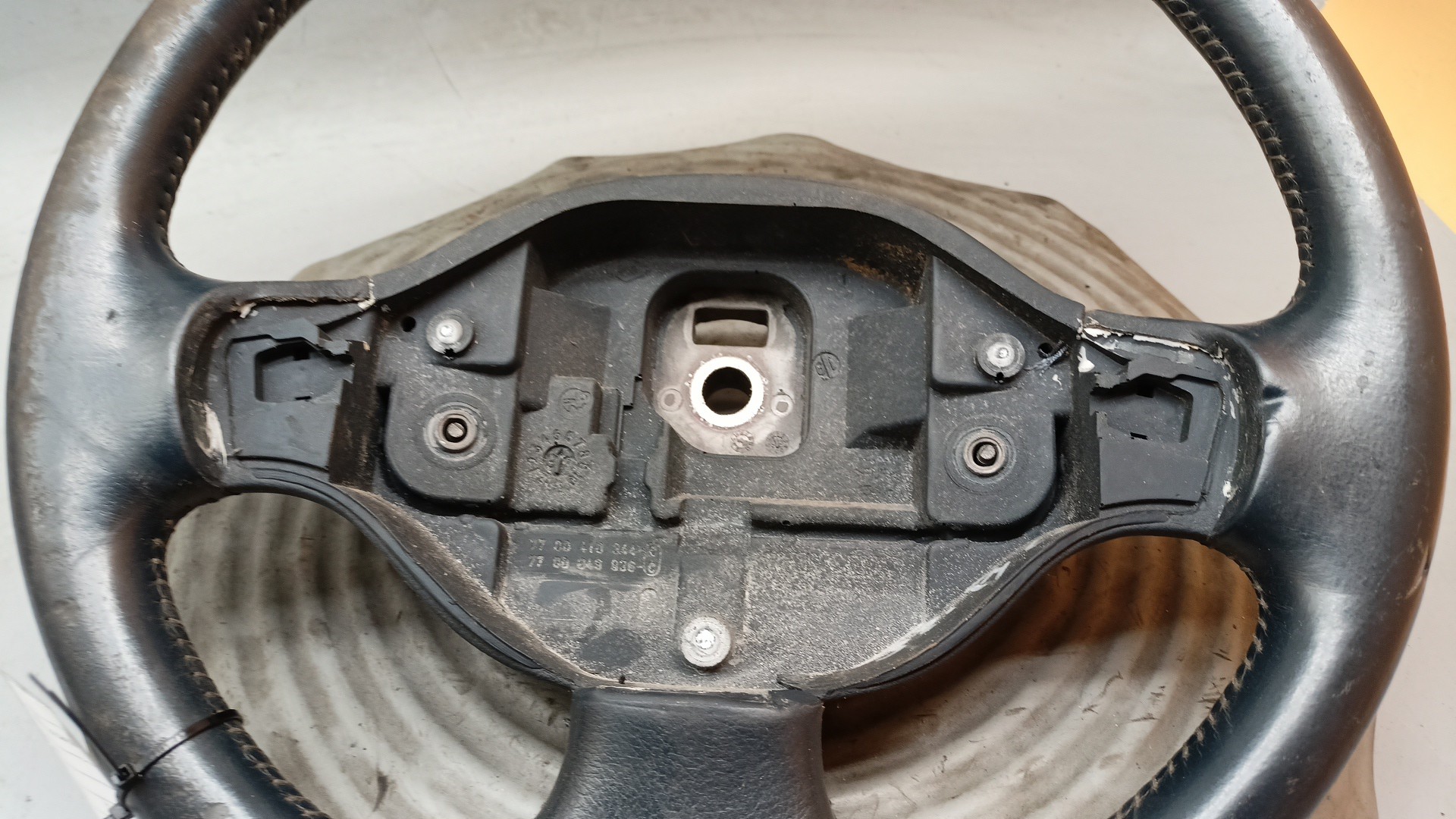 Volante RENAULT CLIO II Caixa (SB0/1/2_) | 98 -  Imagem-3