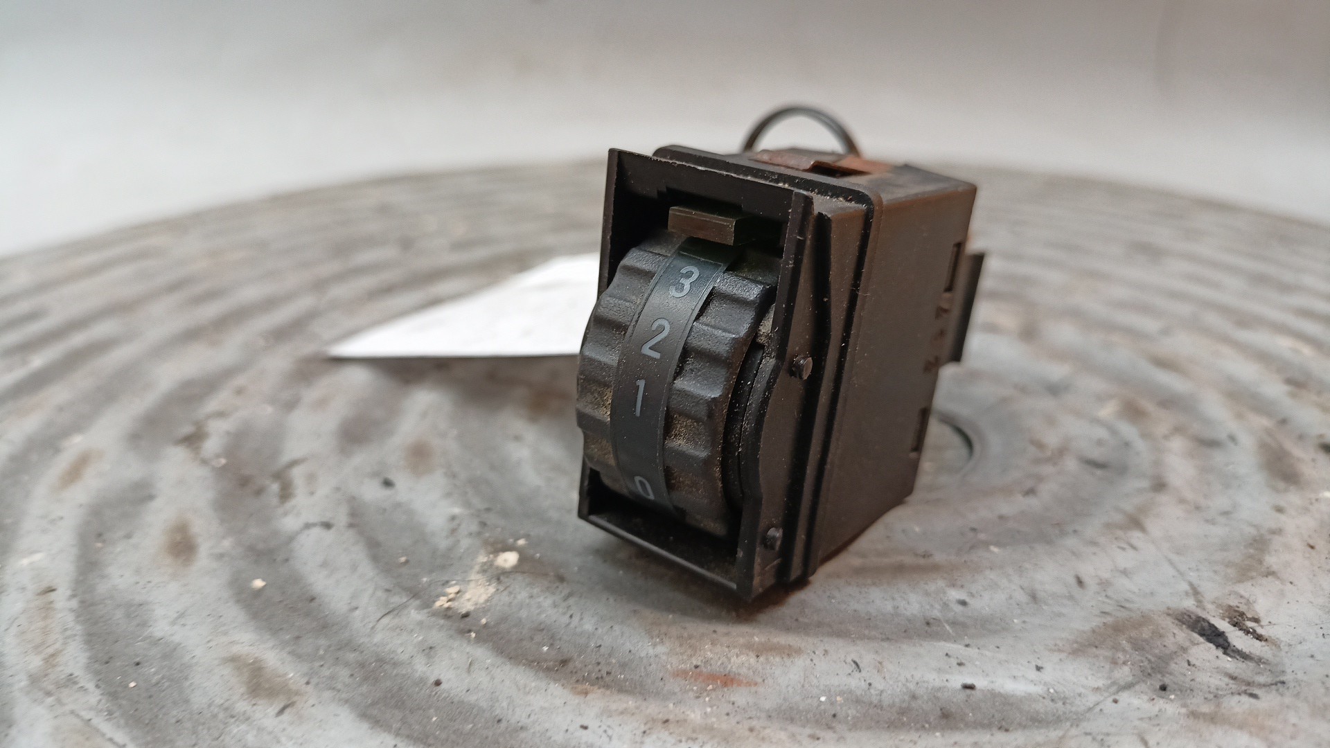 Comando Botão Regulador Faróis FIAT PUNTO (176_) | 93 - 99