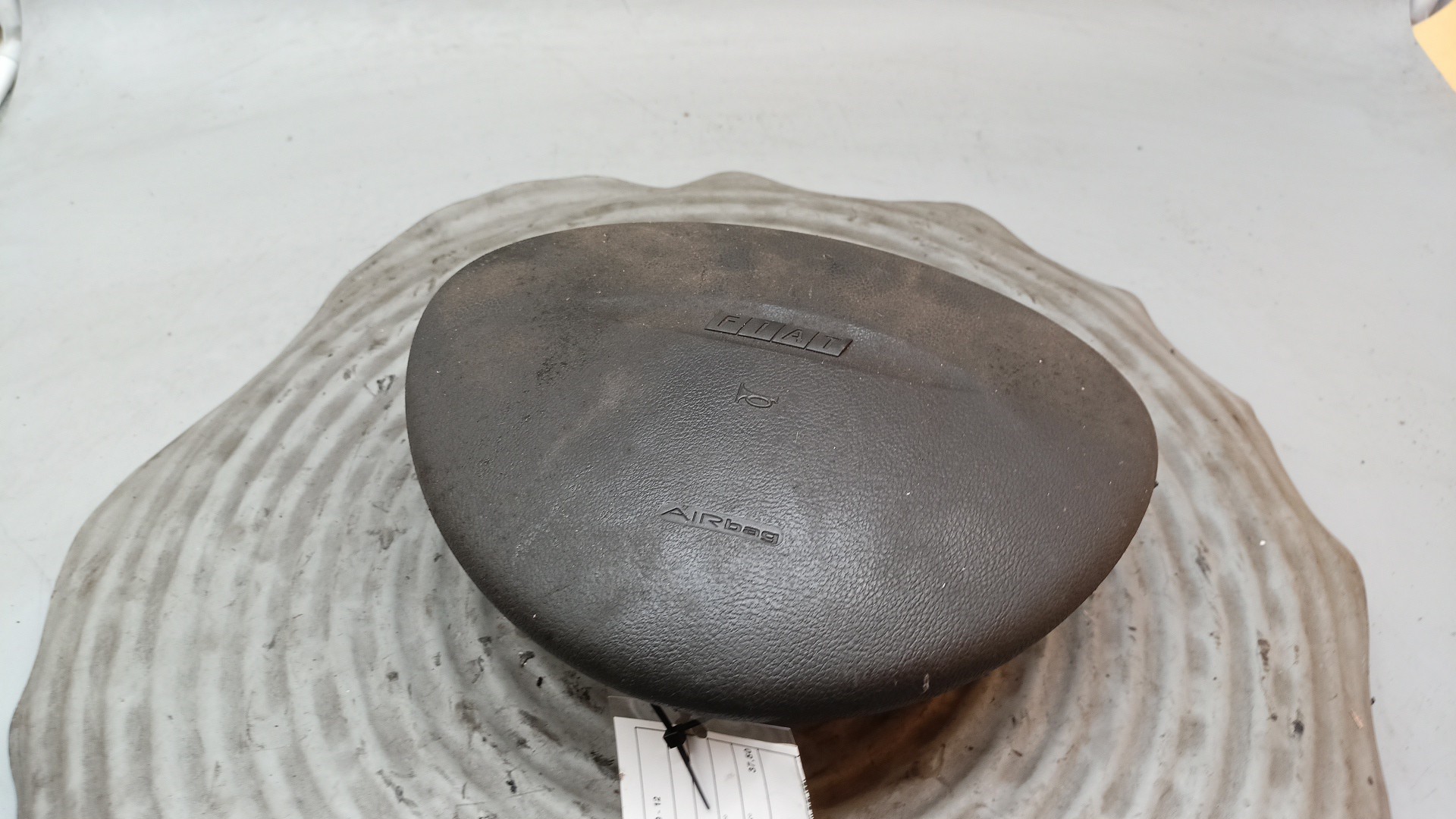 Driver steering Left Airbag FIAT PUNTO (188_) | 99 - 12