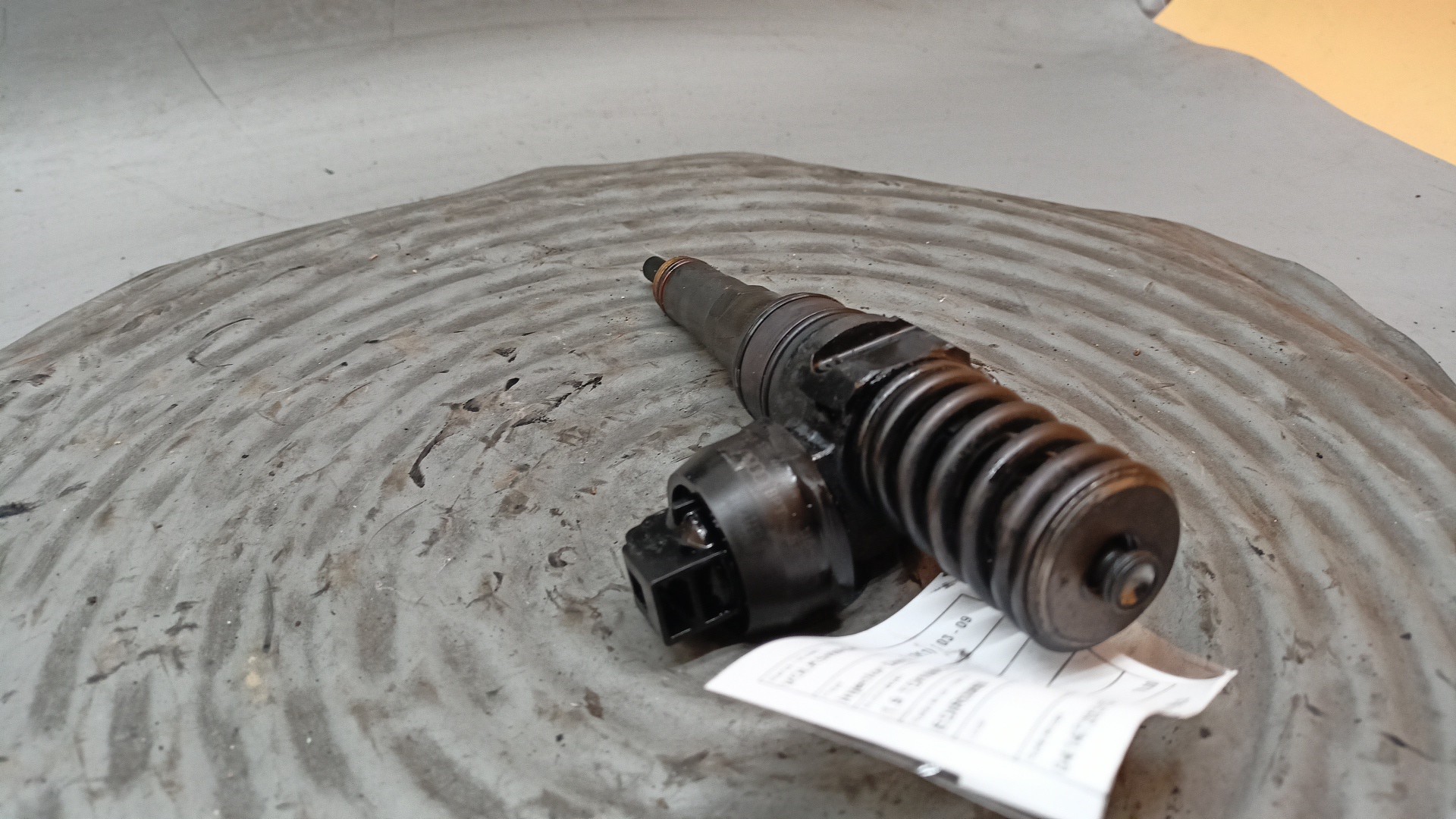 Injector Diesel VOLKSWAGEN GOLF V (1K1) | 03 - 09