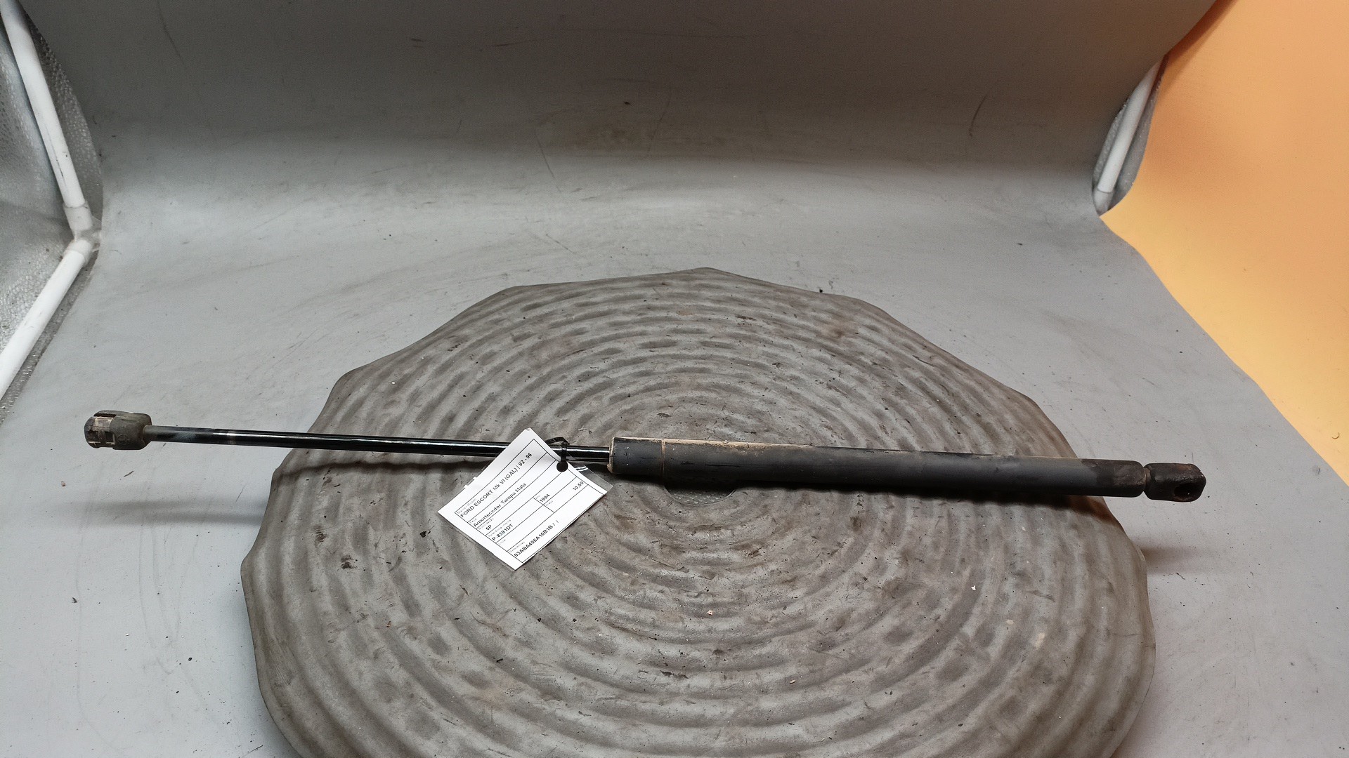 Pistoni Ammortizzatore portellone FORD ESCORT VI (GAL) | 92 - 96