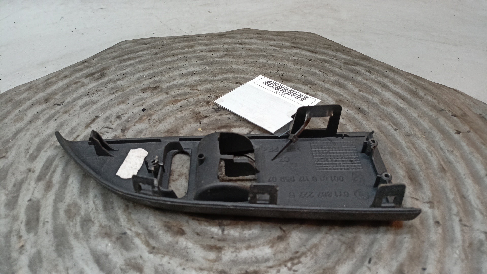 Moldura Botão Vidro SKODA FABIA I (6Y2) | 99 - 08 Imagem-2