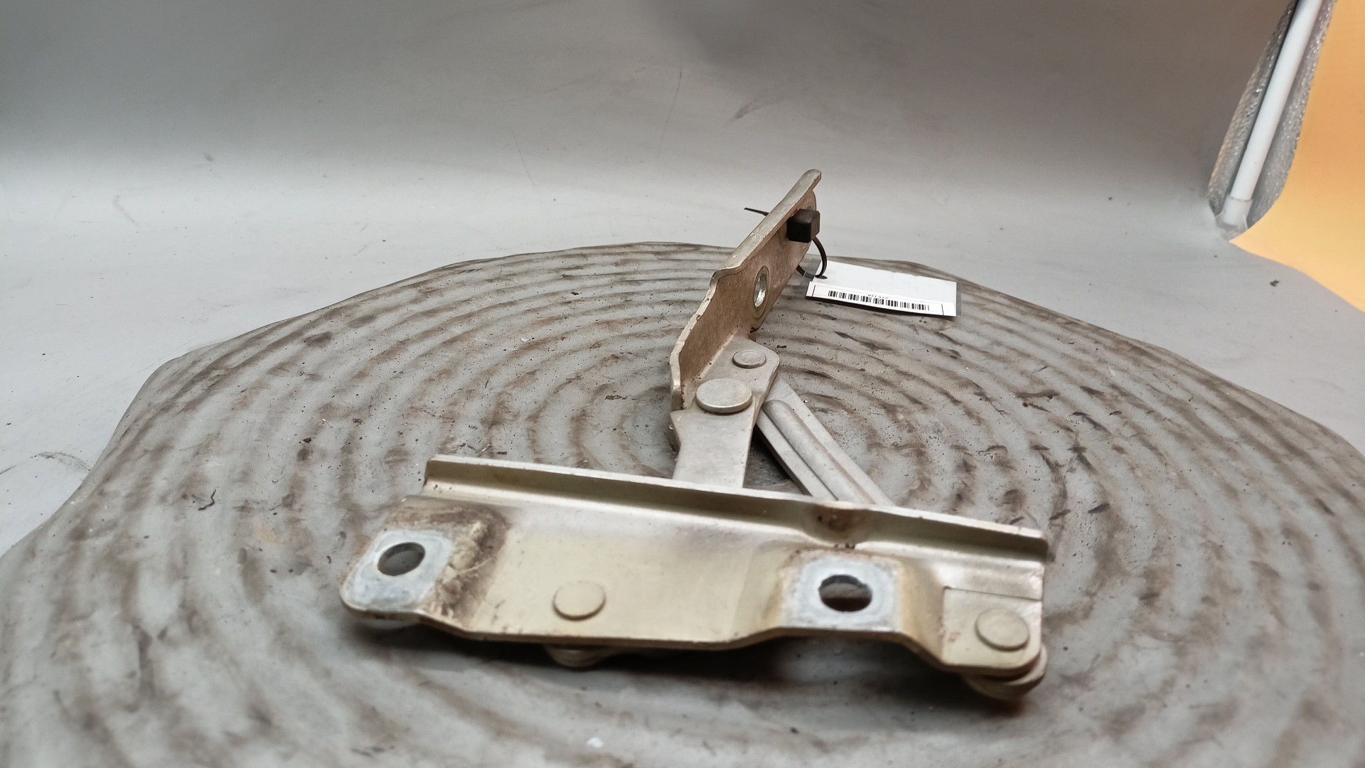 Dobradiça Capot SKODA FABIA I (6Y2) | 99 - 08