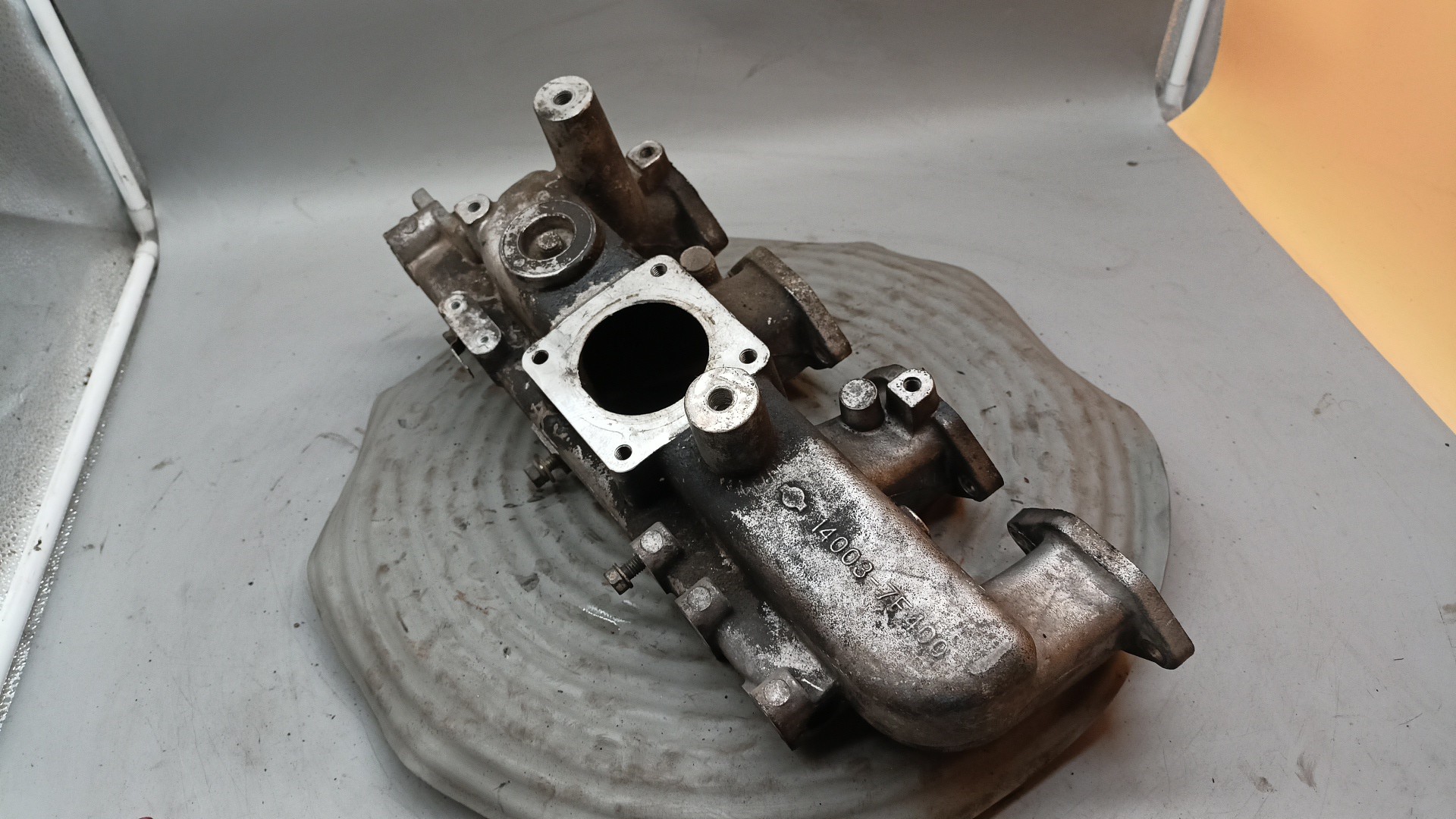 Colector Admissão NISSAN TERRANO II 