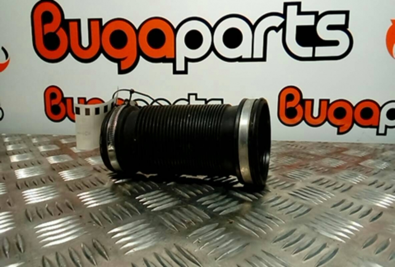 Tuyau Durite d'admission d'air AUDI A4 Avant (8D5, B5) | 94 - 02
