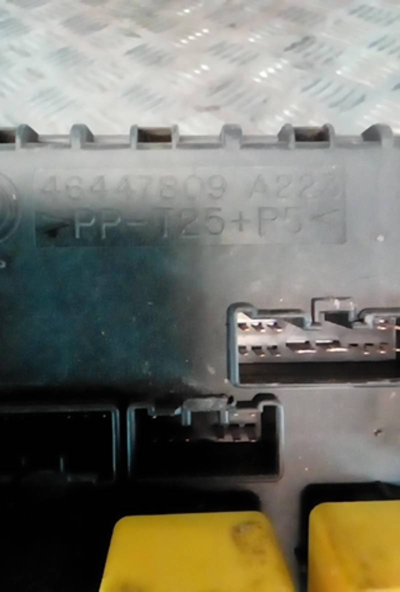 Fuse Box LANCIA LYBRA SW (839_) | 99 - 05 Imagem-2