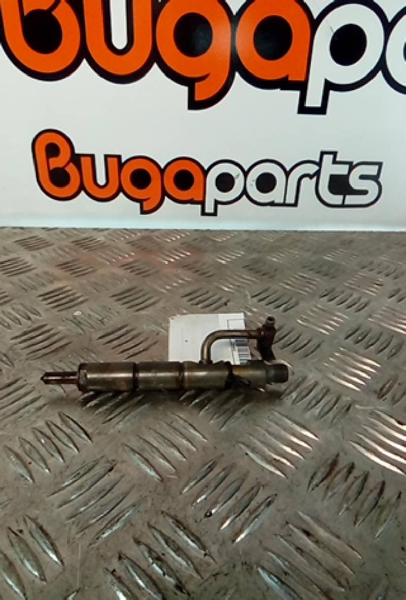 Injector Diesel NISSAN CABSTAR (F23, H41, H42) | 92 - 11