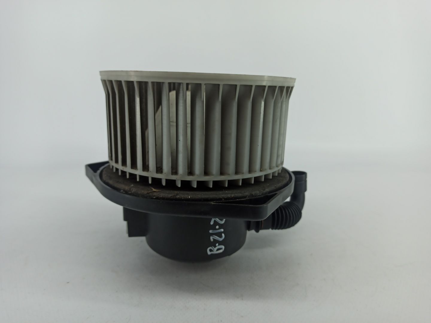 Motor da Chaufagem Sofagem  MITSUBISHI PAJERO SPORT I (K7_, K9_) | 96 -  Imagem-0