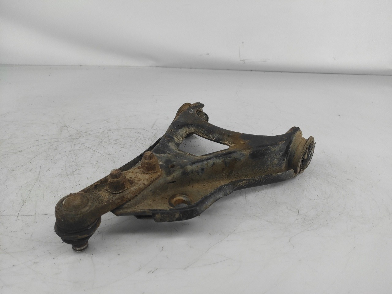 Front Right suspension arm for RENAULT CLIO II Recife Used Parts