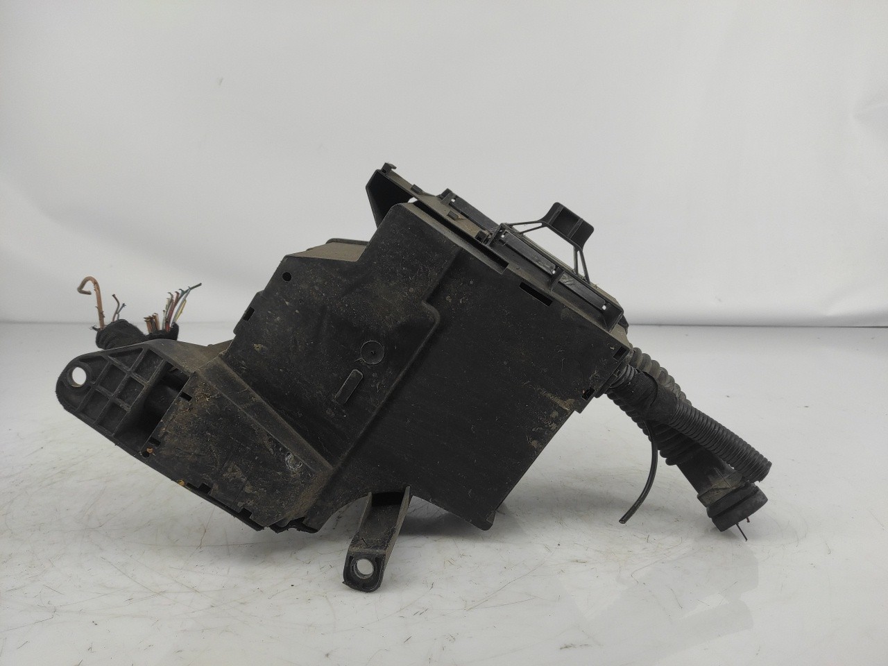 Fuse Box for OPEL CORSA C Recife Used Parts