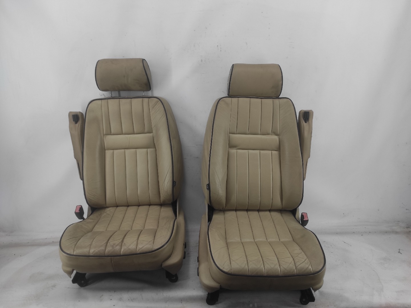 Range Rover Rear Seat Module Seat Set for LAND ROVER RANGE ROVER II (P38A) | 94 - 02 | Recife Used Parts