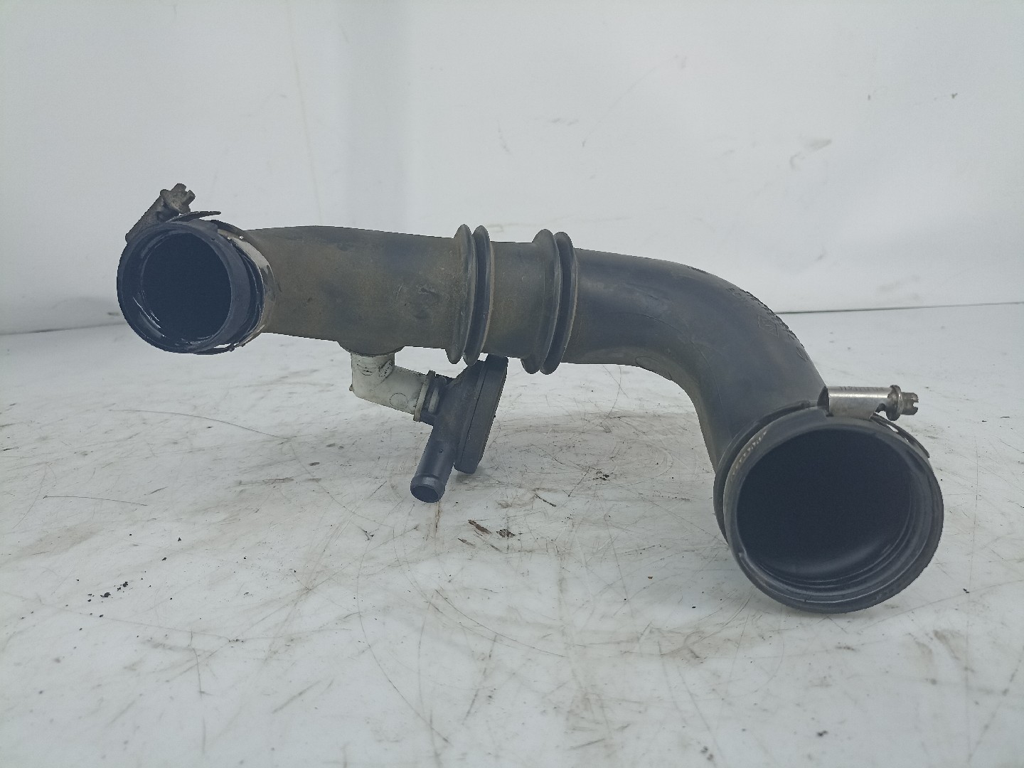 Tubo Intercooler para DACIA DUSTER Recife Peças Usadas