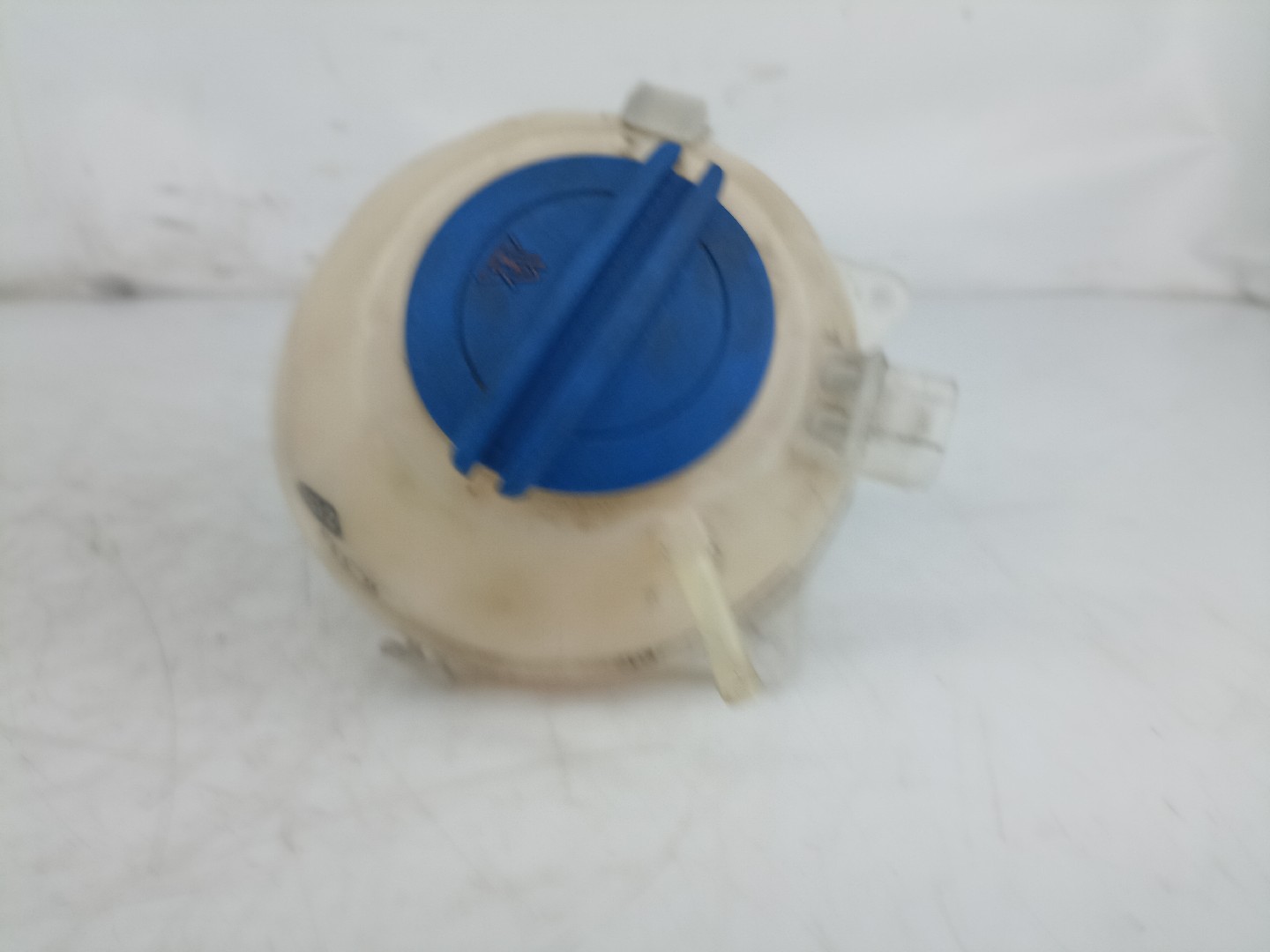 Used Auto Parts for AUDI A1 (8X1, 8XK), 10 - 18 - Expansion tank
