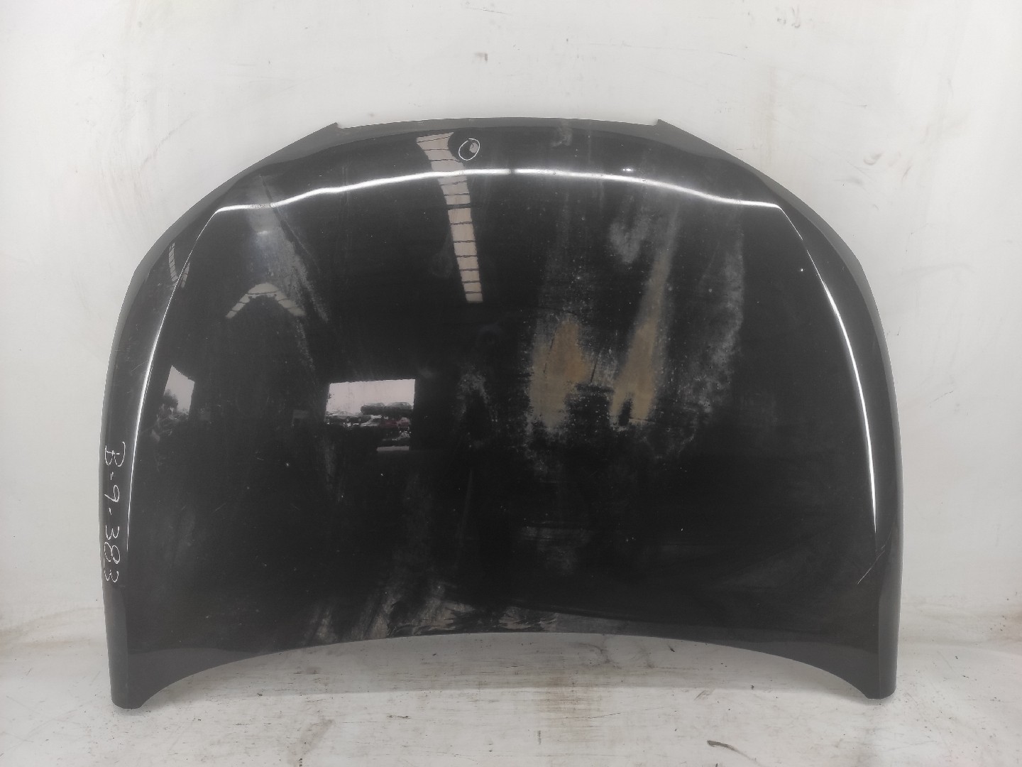 Capot Avant SEAT Ibiza I Phase 2 - Rouge, Référence SE021559004A - Occasion Bon état, Garantie 12 Mois