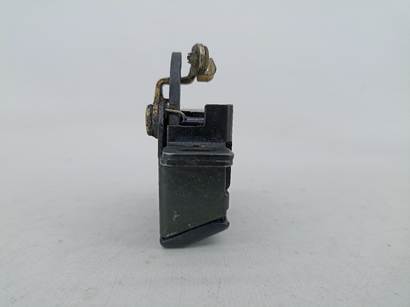 Tailgate lock AUDI 80 Avant (8C5, B4) | 91 - 96 Imagem-3