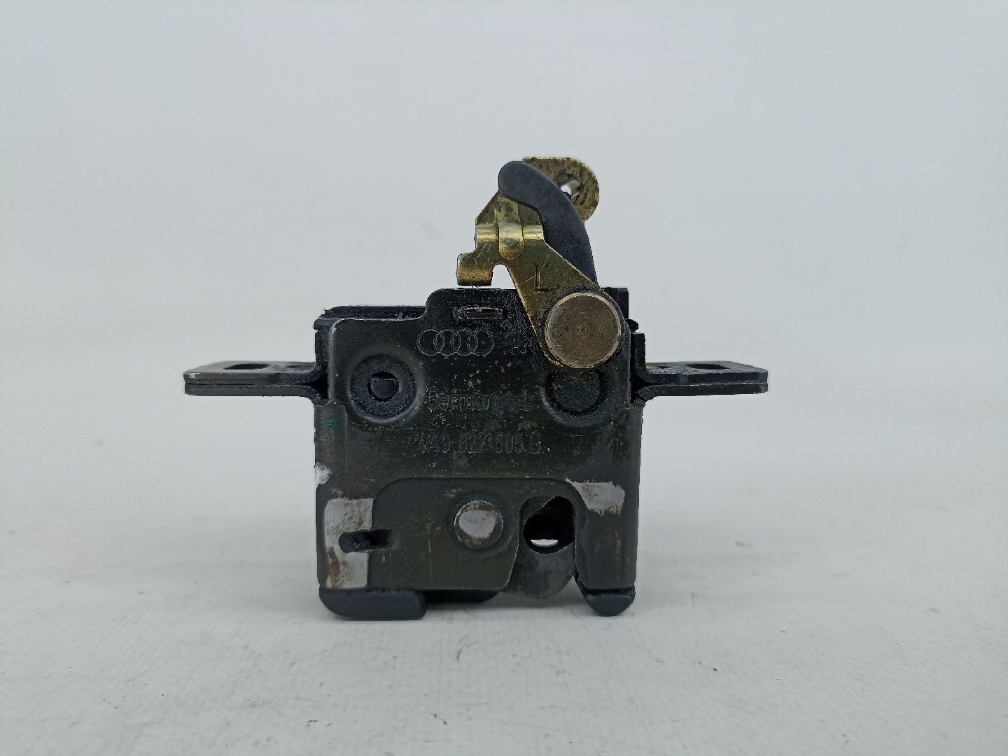 Tailgate lock AUDI 80 Avant (8C5, B4) | 91 - 96 Imagem-0