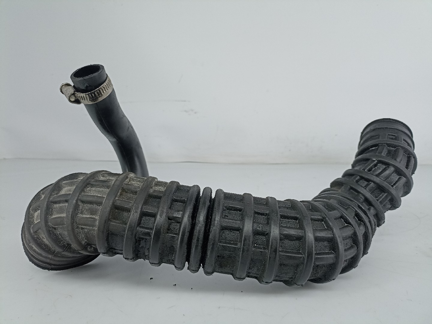 Intake pipe OPEL OMEGA B (V94) | 94 - 05 Imagem-0