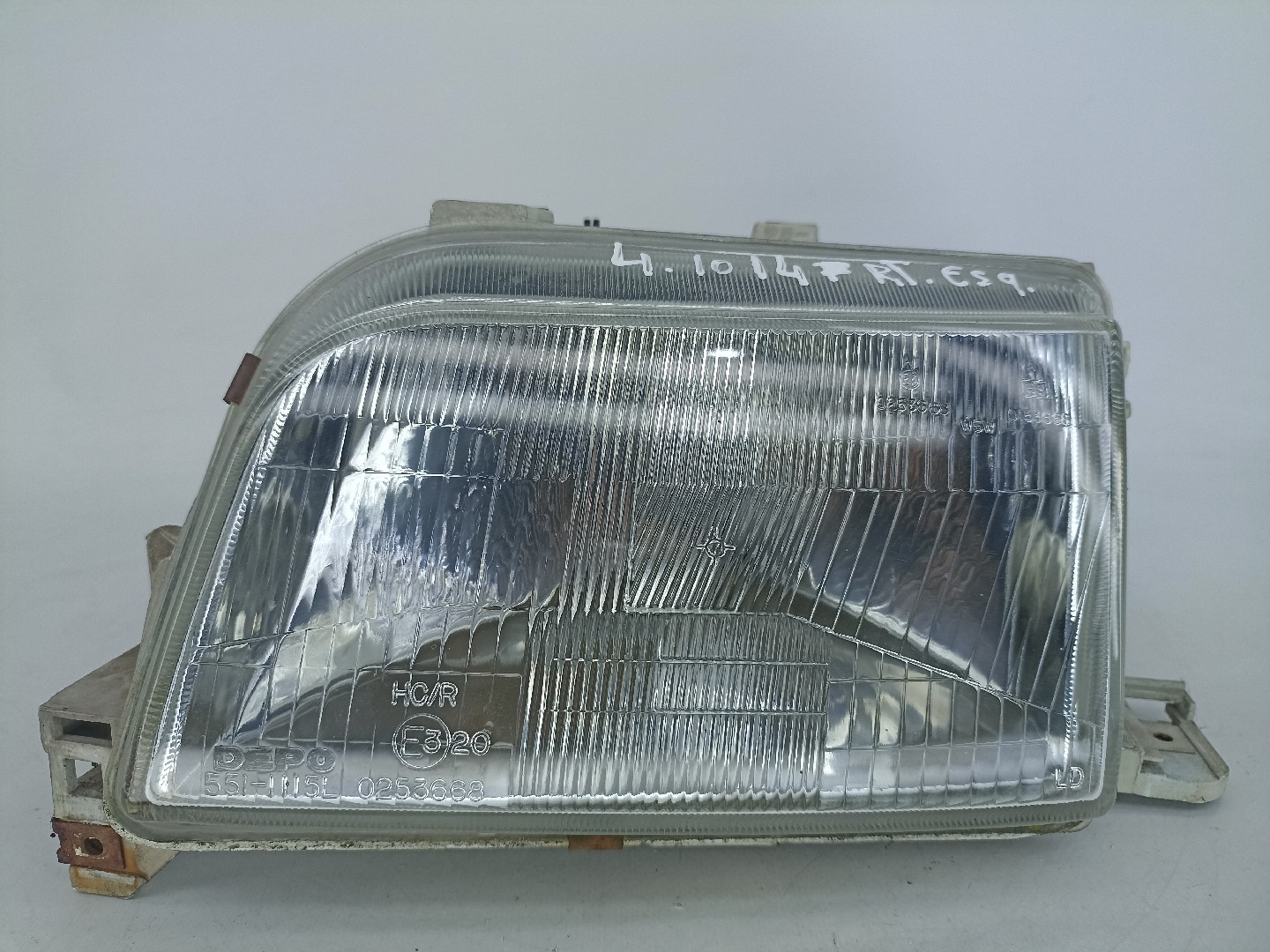 Left Headlight RENAULT CLIO I Caixa (S57_) | 91 - 98 Imagem-0