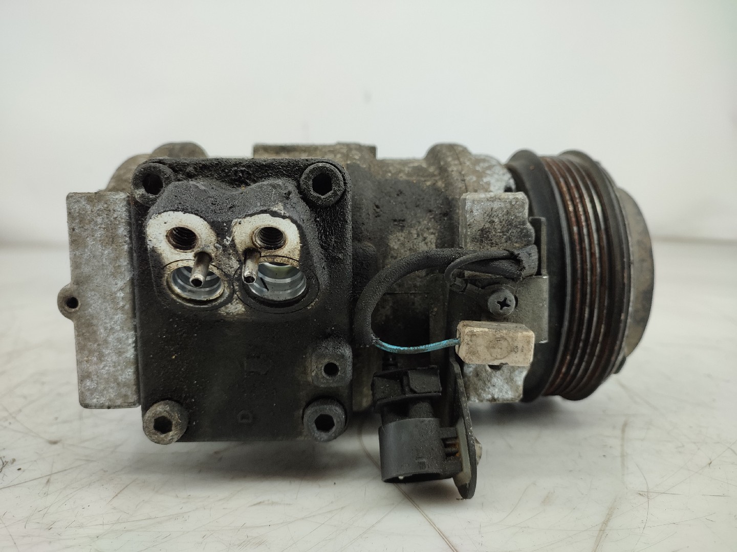 Compressor do AC BMW 5 (E34) | 87 - 95 Imagem-3