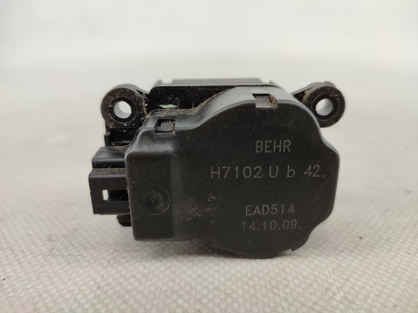 Motor atuador de flaps de calefaccion OPEL ZAFIRA / ZAFIRA FAMILY B (A05) | 05 - 19 Imagem-0
