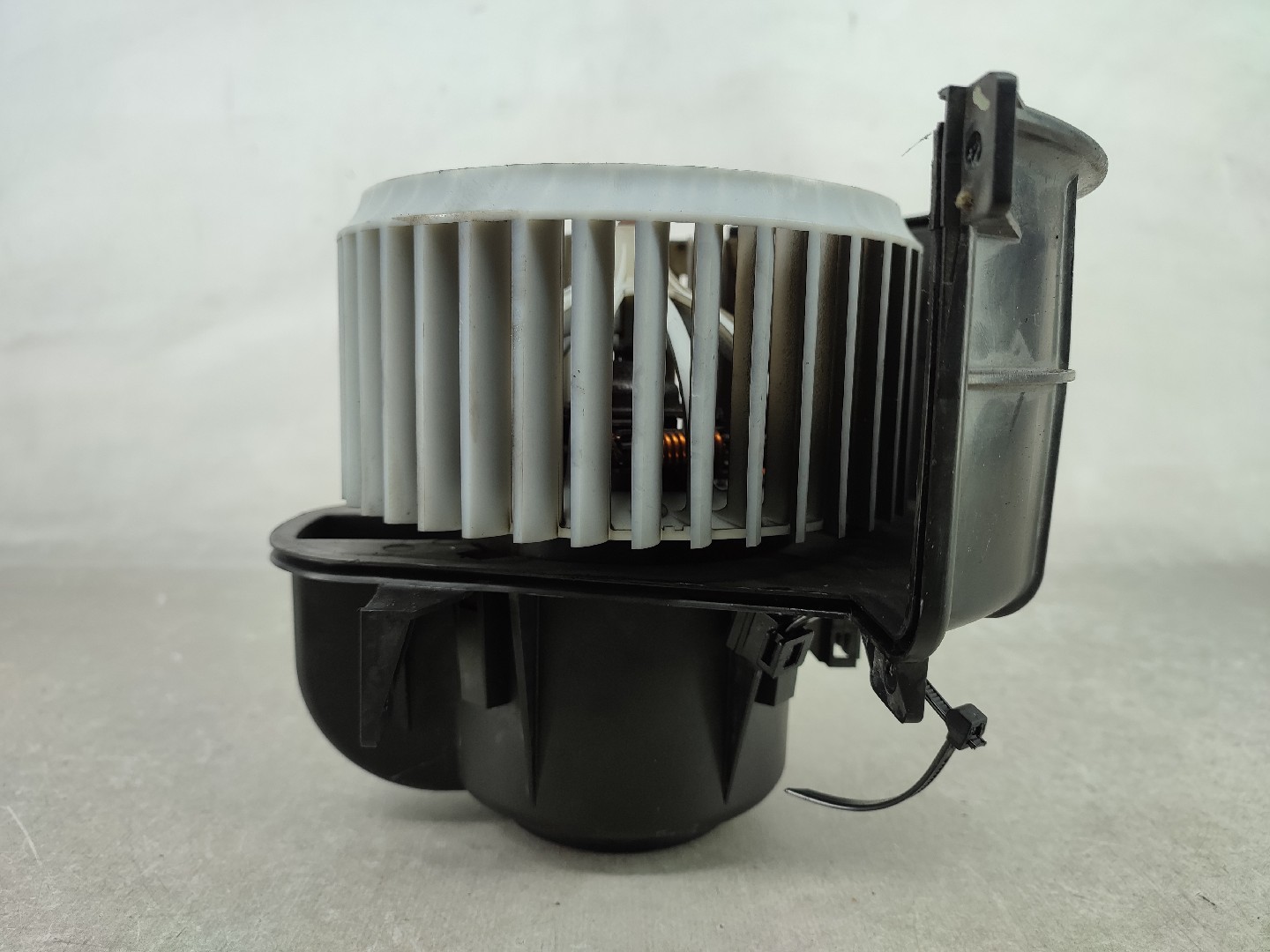Heater Blower Motor AUDI Q7 (4LB) | 06 - 16 Imagem-1