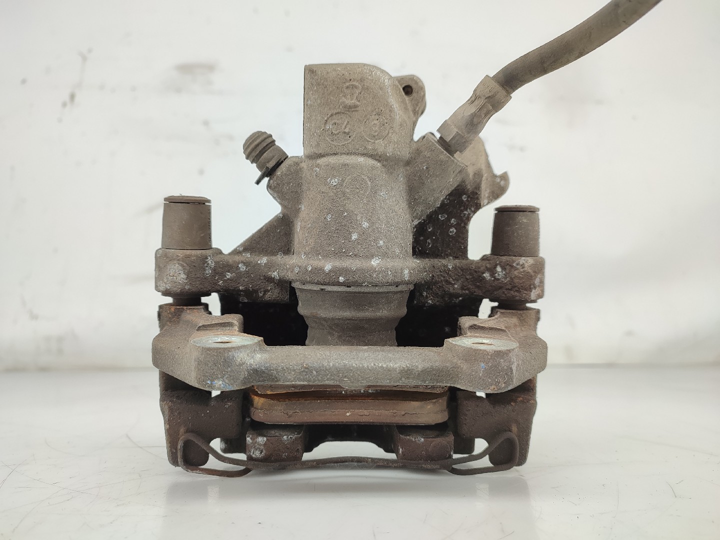 Rear Right brake caliper MINI MINI (R50, R53) | 01 - 06 Imagem-1