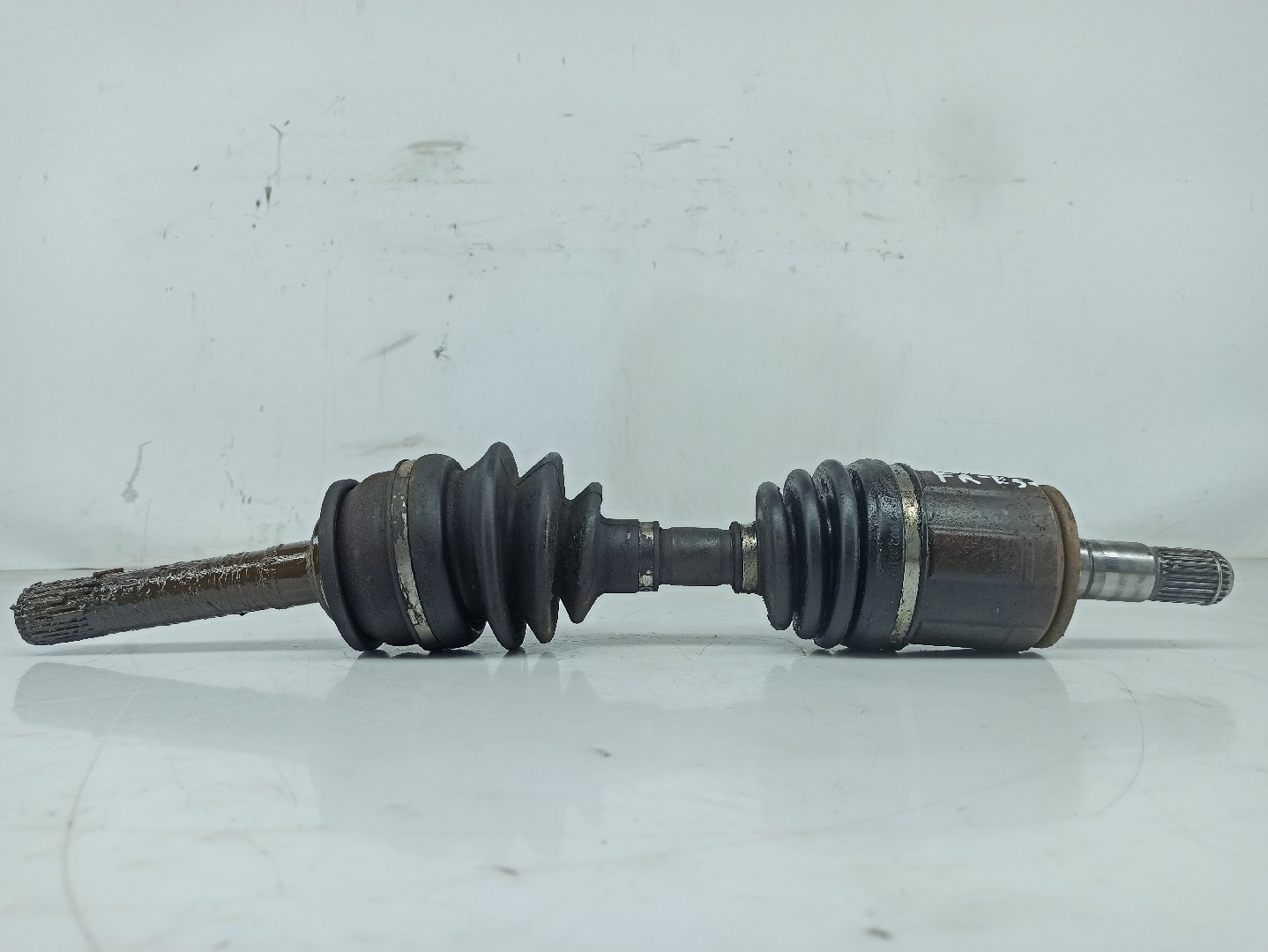 Left driveshaft HYUNDAI GALLOPER I | 91 - 98 Imagem-0