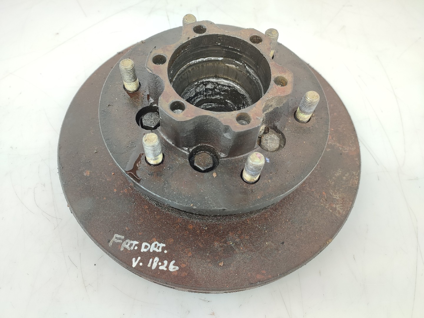 Front Wheel Hub Right HYUNDAI GALLOPER I | 91 - 98 Imagem-0