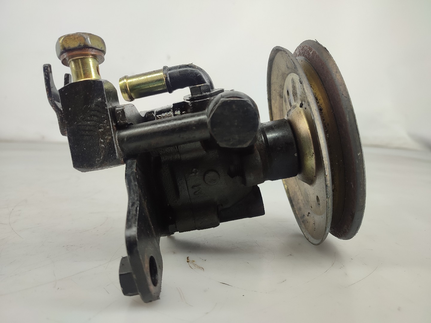 Steering pump NISSAN TERRANO II (R20) | 92 - 07 Imagem-2