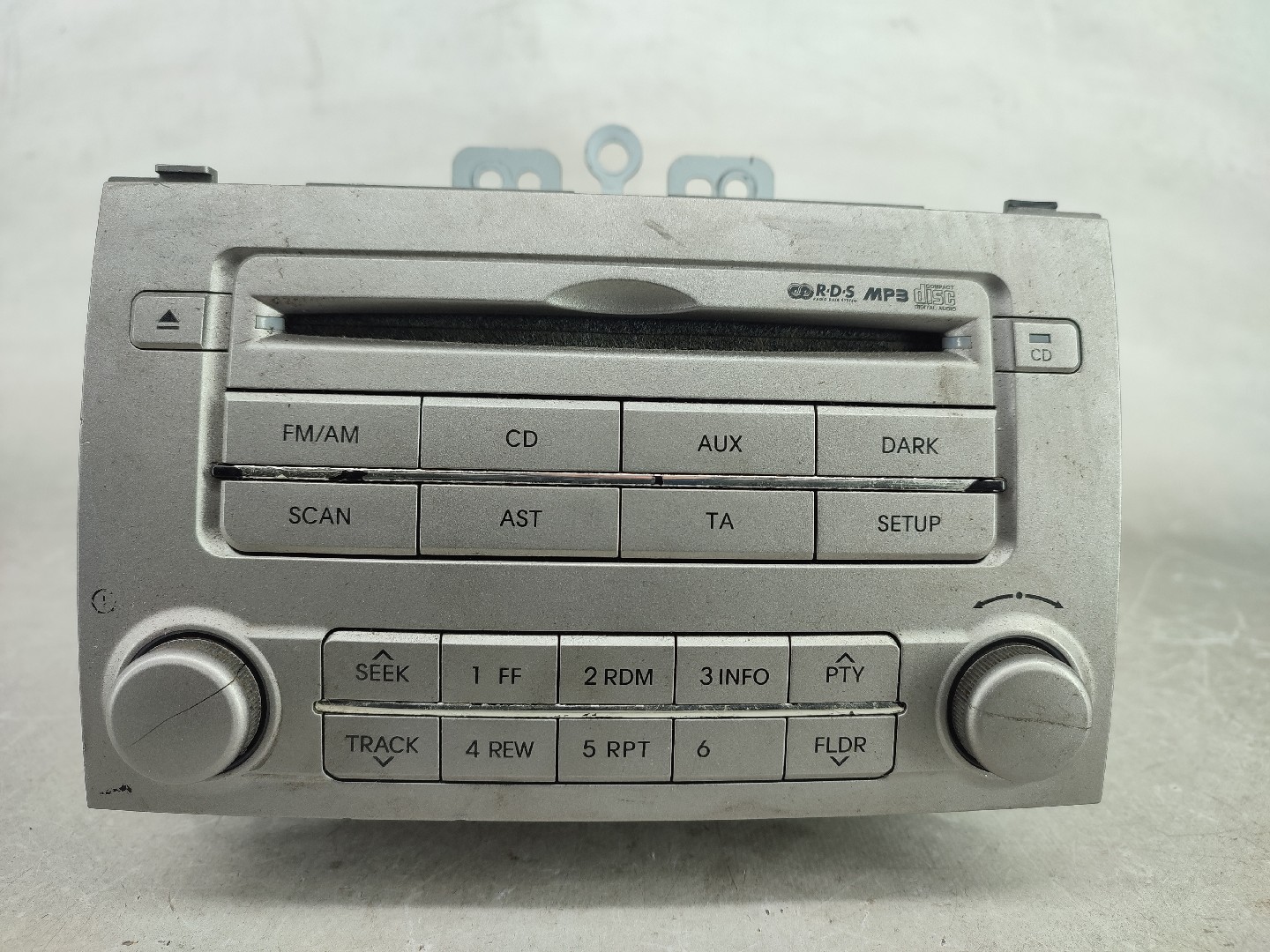 Radio CD HYUNDAI i20 (PB, PBT) | 08 -  Imagem-0