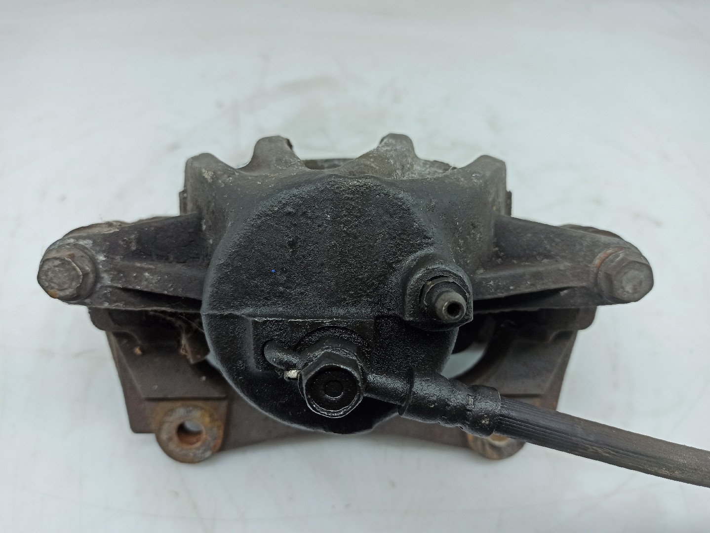 Front Right brake caliper TOYOTA AVENSIS (_T25_) | 03 - 08 Imagem-3