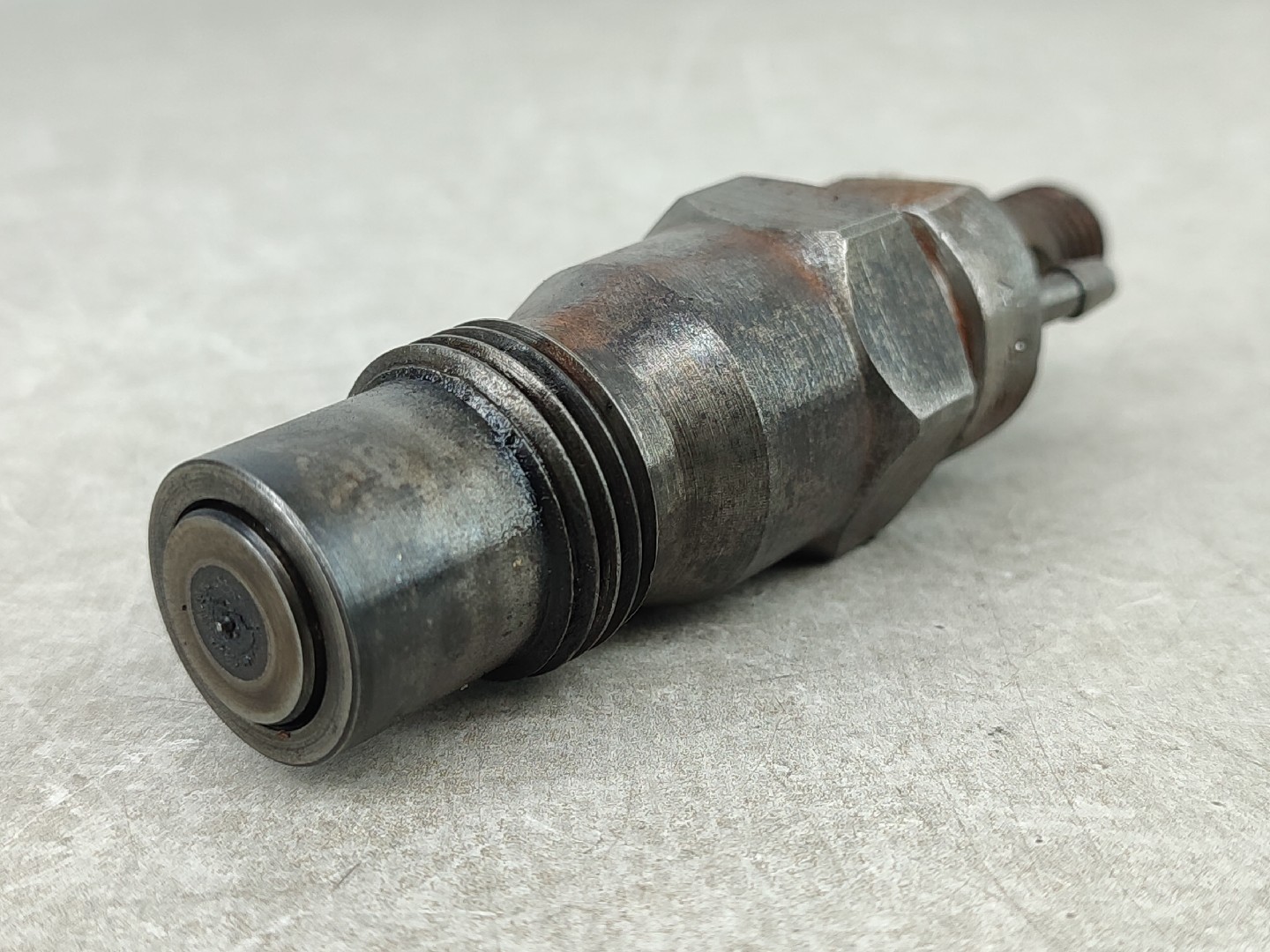 Injector MERCEDES-BENZ TRÊS VOLUMES (W123) | 76 - 85 Imagem-3