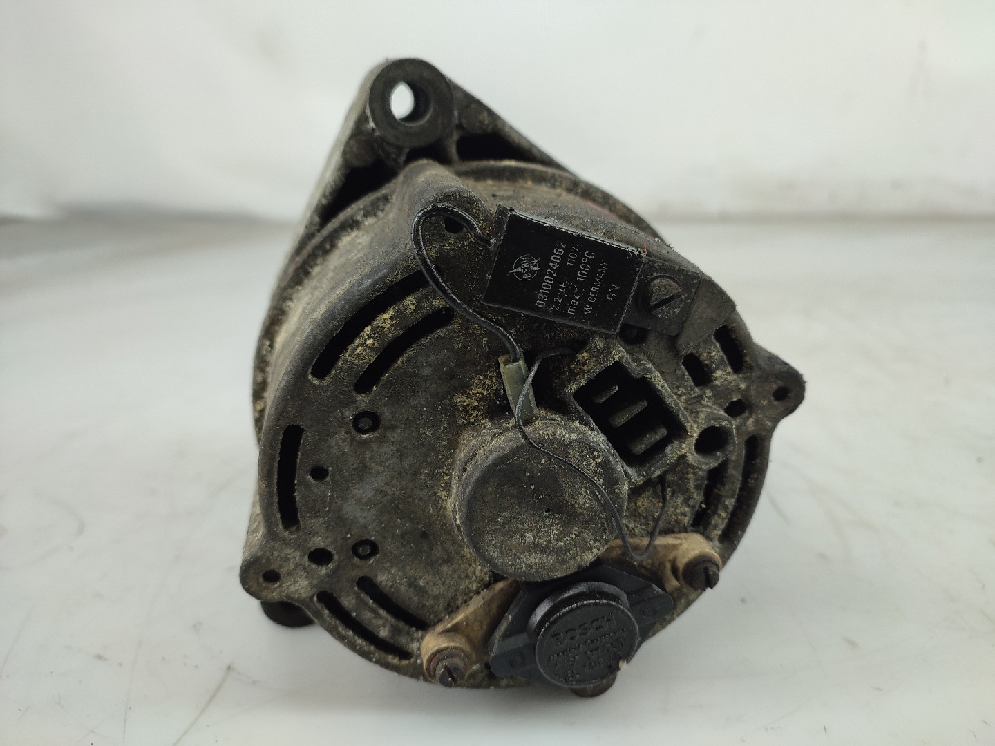 Alternador MERCEDES-BENZ TRÊS VOLUMES (W123) | 76 - 85 Imagem-2