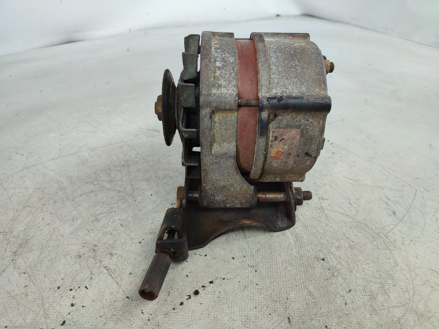 Alternador MERCEDES-BENZ TRÊS VOLUMES (W123) | 76 - 85 Imagem-3