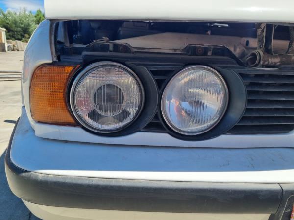 Optica farol direita drt BMW 5 (E34) | 87 - 95 Imagem-0