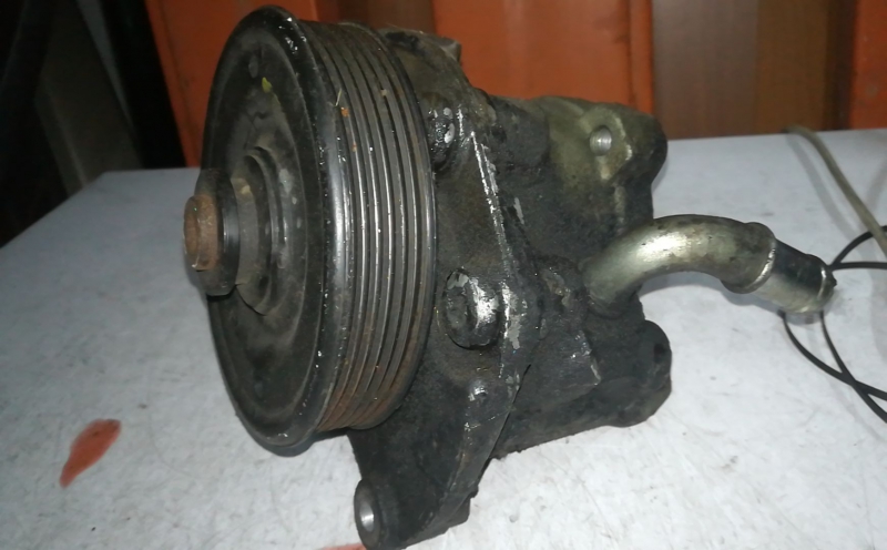 Steering pump RENAULT SAFRANE II (B54_) | 96 - 00 Imagem-2