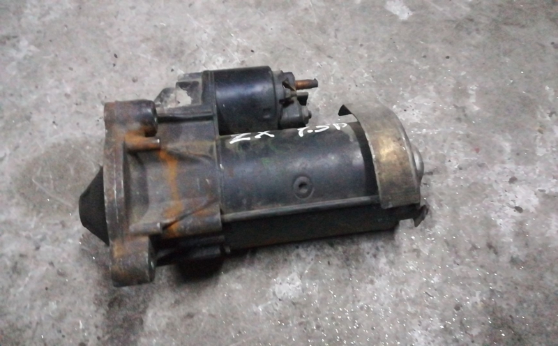 A 1X IDLE CONTROL VALVE For CITROEN XANTIA XSARA ZX 1.6 1.8