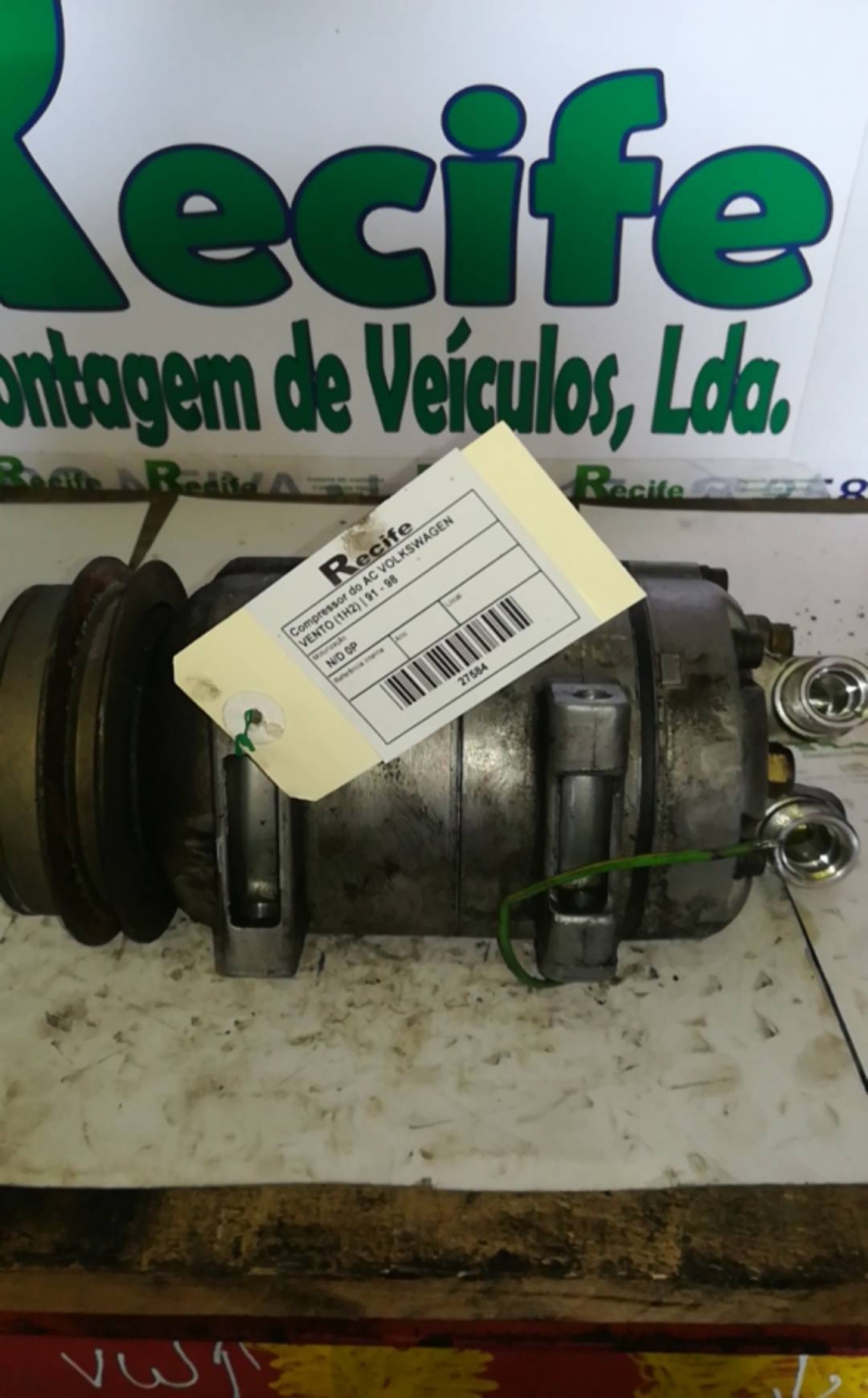 Compressor do AC VOLKSWAGEN VENTO (1H2) | 91 - 98 Imagem-0