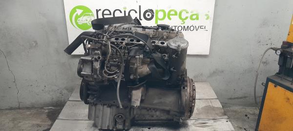 Motor (220272).